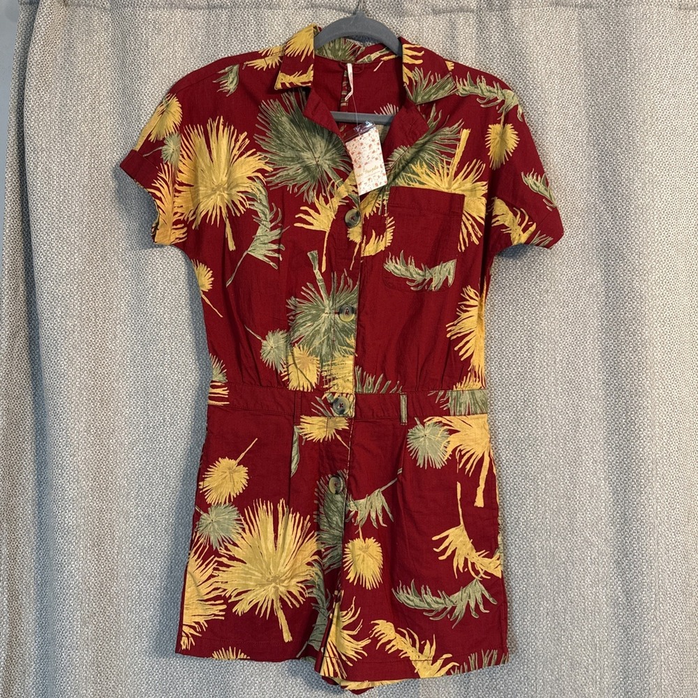 Free People Malibu Romper Women Size XS Red Tropical NWT Boho Beach $108 - Picture 2 of 11